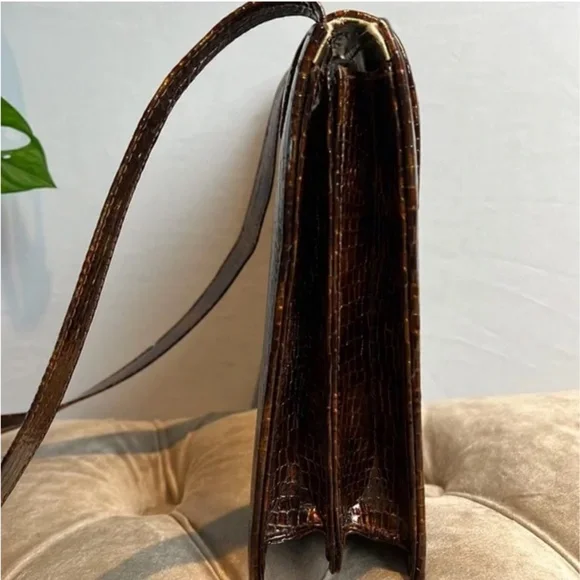 Vintage Timothy Hitsman Snakeskin Cossbody Bag Purse Pocketbook w/ Gold Interior - Picture 4 of 8